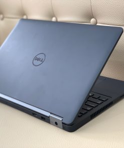Laptop Cũ Dell 5570 Core i7 6820HQ Vga 2G