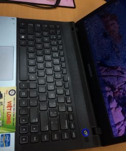 SAMSUNG 300E - CORE  I3 , 3110M - 500G