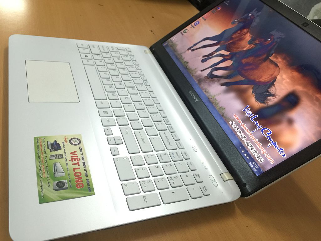 laptop-cu-sony-vaio-svf15_3