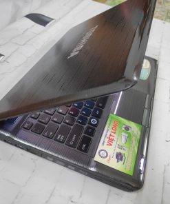 BÁN LAPTOP CŨ TOSHIBA P755 - CORE I5 GEN 2 - 4GB - 640GB - XẢ KHO