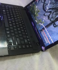 BÁN LAPTOP CŨ TOSHIBA SATELLITE C800 - VĂN PHÒNG VÔ TƯ
