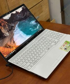 Laptop Cũ Fujitsu Lifebook AH53/D3 Gen 8